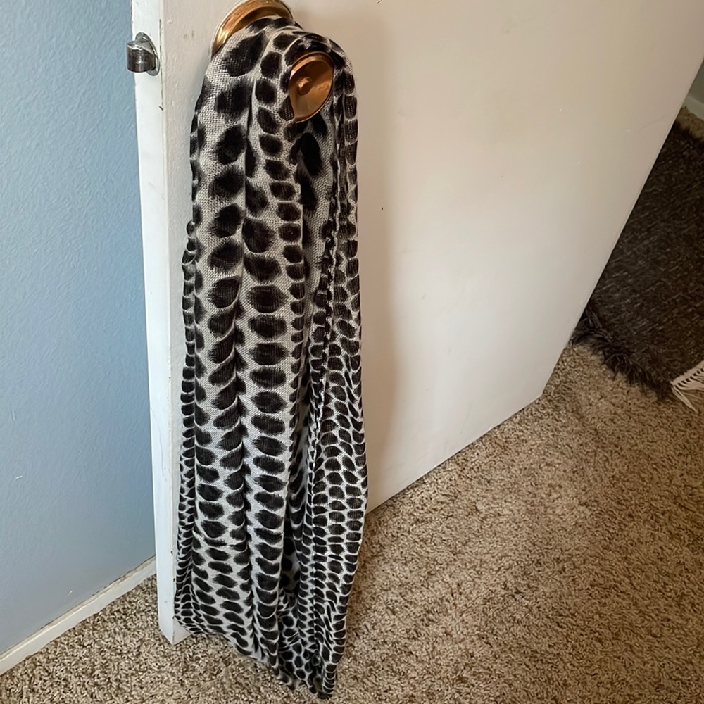 Infinity scarf
